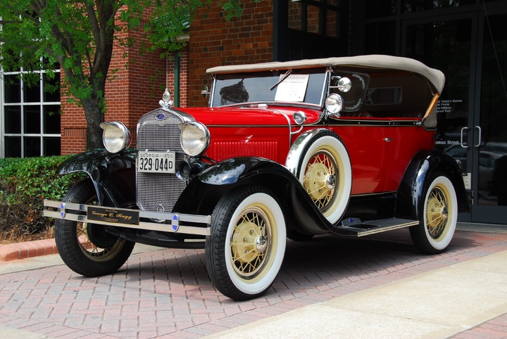 Vintage cars need storage protection using a dehumidifier from Damp Solutions Aust.